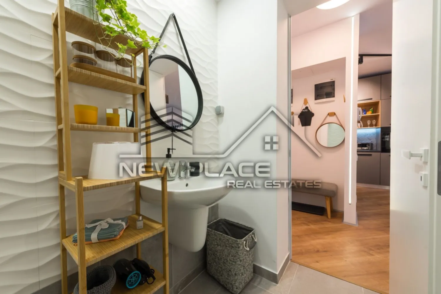 [VIDEO] 4City North | Apt exclusivist | Vedere curtea interioara | Lux