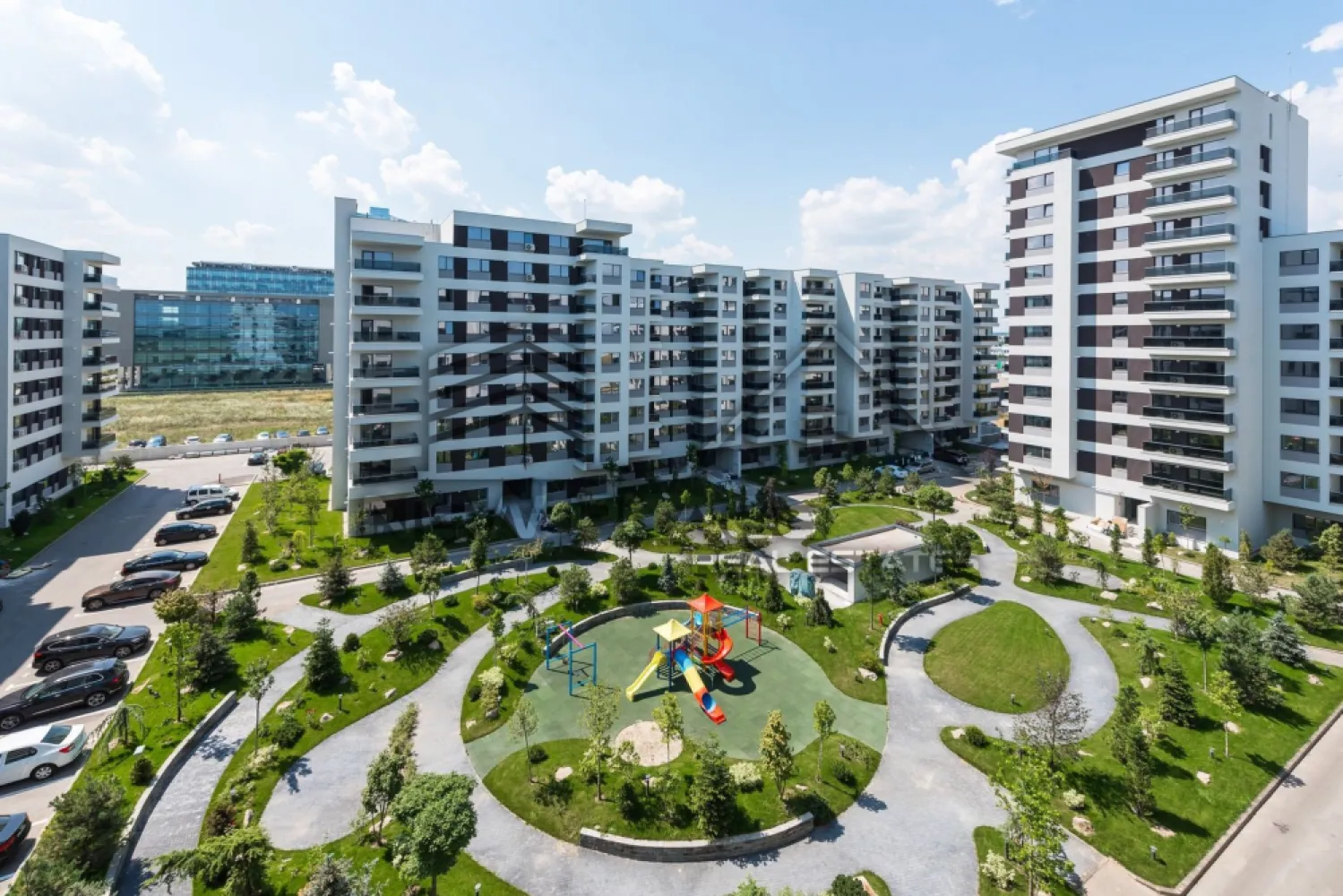 [VIDEO] 4City North | Apt exclusivist | Vedere curtea interioara | Lux