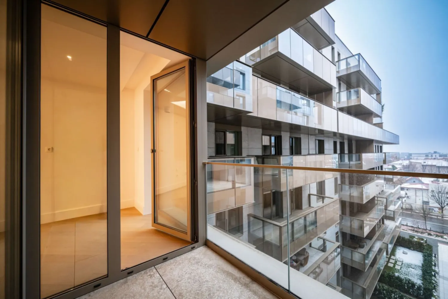 CORTINA 126 | Vedere dubla | 2,900 Eur/mpc [+21% TVA] ULTRALUX