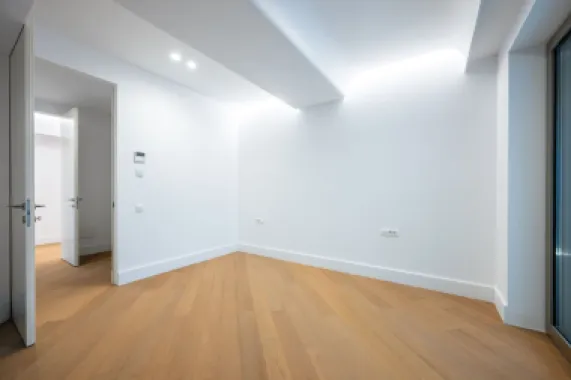 CORTINA 126 | Vedere dubla | 2,900 Eur/mpc [+21% TVA] ULTRALUX