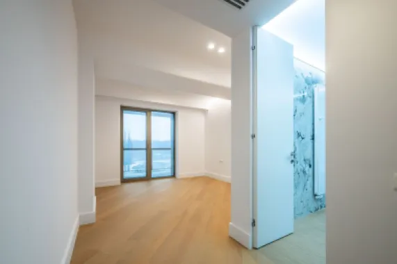 CORTINA 126 | Vedere dubla | 2,900 Eur/mpc [+21% TVA] ULTRALUX