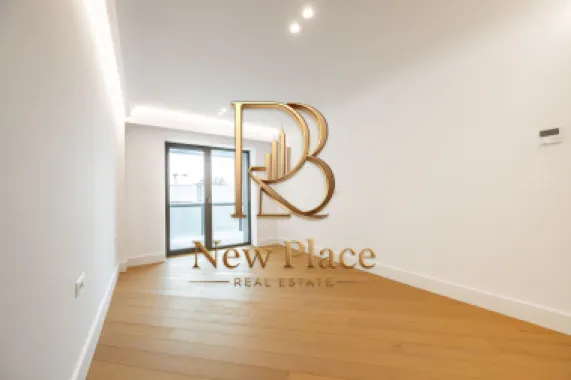 IANCU NICOLAE | 2,500 Eur/mpc [+21% TVA] Ultra Lux | Terasa de 25.3 mp