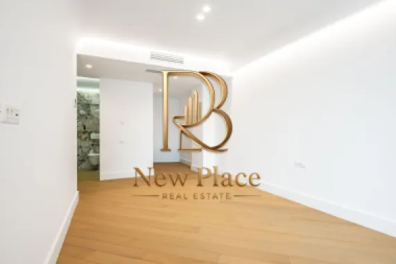IANCU NICOLAE | 2,500 Eur/mpc [+21% TVA] Ultra Lux | Terasa de 25.3 mp