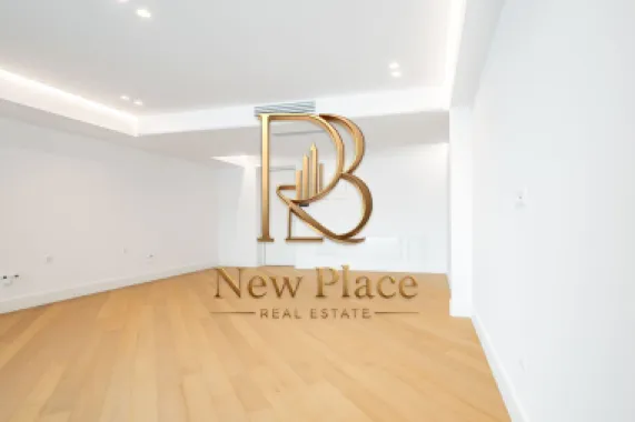 IANCU NICOLAE | 2,500 Eur/mpc [+21% TVA] Ultra Lux | Terasa de 25.3 mp