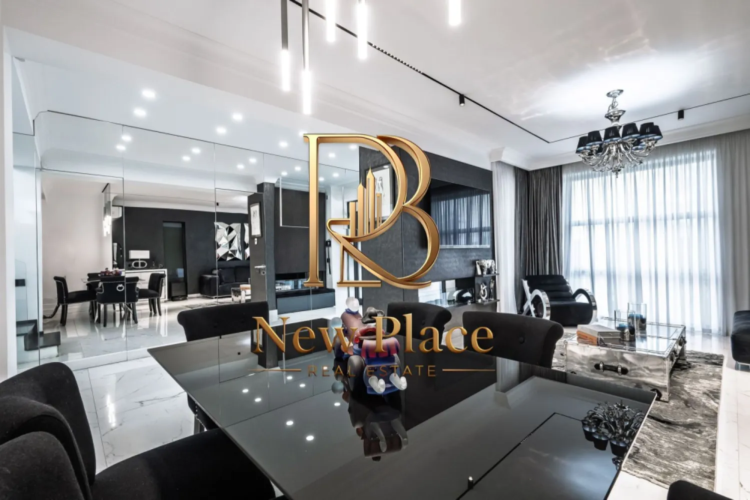 Vila individuala | IMPECABILA | P+1+M | 400 mp teren | ULTRA LUX - New Place Real Estate Company va propune spre vanzare o vila situata in Pipera, compusa din Parter, Etaj si Mansarda.

Vila este situata intr o zona rezidentiala, retrasa de la agitatia si traficul arterelor principale.

Imobilul are la Parter o suprafata utila de 87.30 mp si este compartimentat astfel: Living de 26.80 mp, Bucatarie inchisa de 13.50 mp, Birou de 10.10 mp, Grup sanitar de 2.60 mp, Camera tehnica de 3.20 mp, Hol de 14.90 mp, Casa scarii de 1.40 mp si o Terasa de 14.80 mp. La Etaj avem 1 Dormitor matrimonial de 23.70 mp cu Baie proprie de 5.40 mp si Terasa de 13.70 mp, inca 2 Dormitoare cu suprafete de 14.70 mp respectiv 14.20 mp, Baie de serviciu de 6.30 mp, Hol de 4.30 mp, Casa scarii de 5.10 mp si un Balcon de 6.00 mp. Mansarda poate fif foflosita ca o zona de depozitare si/sau ca o zona de spalatorie/uscatorie rufe.

Vila se vinde mobilata si utilata, asa cum se observa in pozele de prezentare.

Terenul pe care este amplasat Imobilul are o suprafata de 400 mp (20ml * 20ml). Alaturat se gaseste inca un teren cu suprafata de 700 mp, care este disponibil pentru achizitie si alipire. 

Pentru mai multe detalii, nu ezitati sa ne contactati.

Aceasta oferta apartine New Place Real Estate Company.