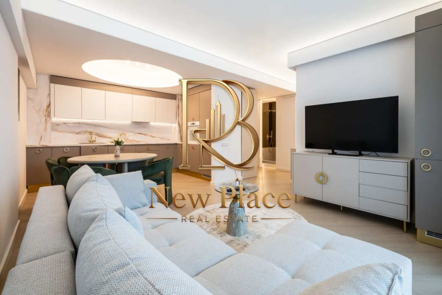 [VIDEO] CORTINA NORTH | Prima inchiriere | Orientare spre Sud | Parcare | LUX - ✅Pentru o perspectiva mai buna asupra Apartamentului, va invitam sa vizionati Video-ul de prezentare✅

New Place Real Estate Company va propune spre inchiriere un apartament situat intr-un complex rezidential exclusivist din zona Aviatiei-Pipera si anume CORTINA NORTH. Cu o amplasare de exceptie in Nordul capitalei, acest ansamblu este unul grandios, cu caracteristici unice imbinate pentru un stil de viata complet, confortabil si activ!

Apartamentul este situat la Etajul 8, are o suprafata construita de 96.33 mp si suprafata utila totala de 75.40 mp, fiind compus din living cu bucatarie opne space de 23,40 mp, dormitor matrimonial de 15,00 mp cu baie proprie de 4,80 mp, dormitor secundar de 11,90 mp, baie de serviciu de 3,30 mp, hol de 7,90 mp si un balcon de 9,10 mp.

Apartamentul dispune de un loc de parcare situat la subteranul imobilului.

Ansamblul Cortina North completeaza stilul de viata activ, sanatos si securizat cu o gama variata de facilitati: centru fitness, bazin de inot, peste 1,5 km pista de alergare, calitatea aerului data de peste 10,000 mp de spatii verzi, galerii comerciale dedicate, parcari private subterane si supraterane si acces controlat.

FINISAJE:
- Fatada ventilata;
- Tamplarie PVC Schuco cu geam tripan termoizolant;
- Ceramica Porcelanosa;
- Obiecte sanitare Daniel Rubinetterie;
- Parchet calitate superioara;
- Usi de intrare securizate Pinum;
- Usi interioare Filomuro.

DOTARI:
- Centrala termica Ariston individuala cu gaz;
- Aer conditionat tip multisplit;
- Videointerfon;
- Utilitati „ready to use” (racorduri individuale la gaze, curent electric, apa curenta);
- Aparatura electrica si cablaje pregatite pentru conexiunea TV si internet;
- Ascensoare – Cate doua pe fiecare tronson.

Pentru mai multe detalii sau oferte similare, nu ezitati sa ne contactati.

Aceasta oferta apartine New Place Real Estate Company.
