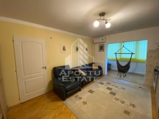 Apartament cu 3 camere de inchiriat, , zona Girocului, Timisoara