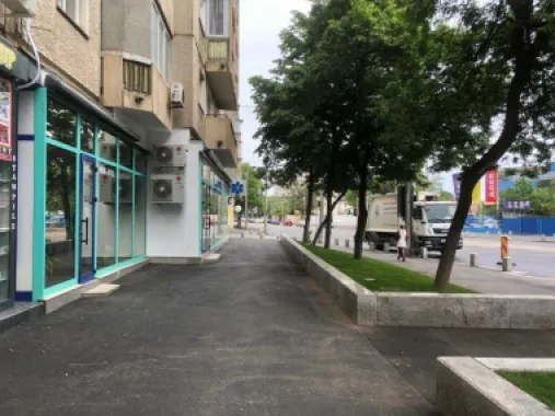 Agenția imobiliara BRASADAS închiriază sp com STRADAL 172mp.