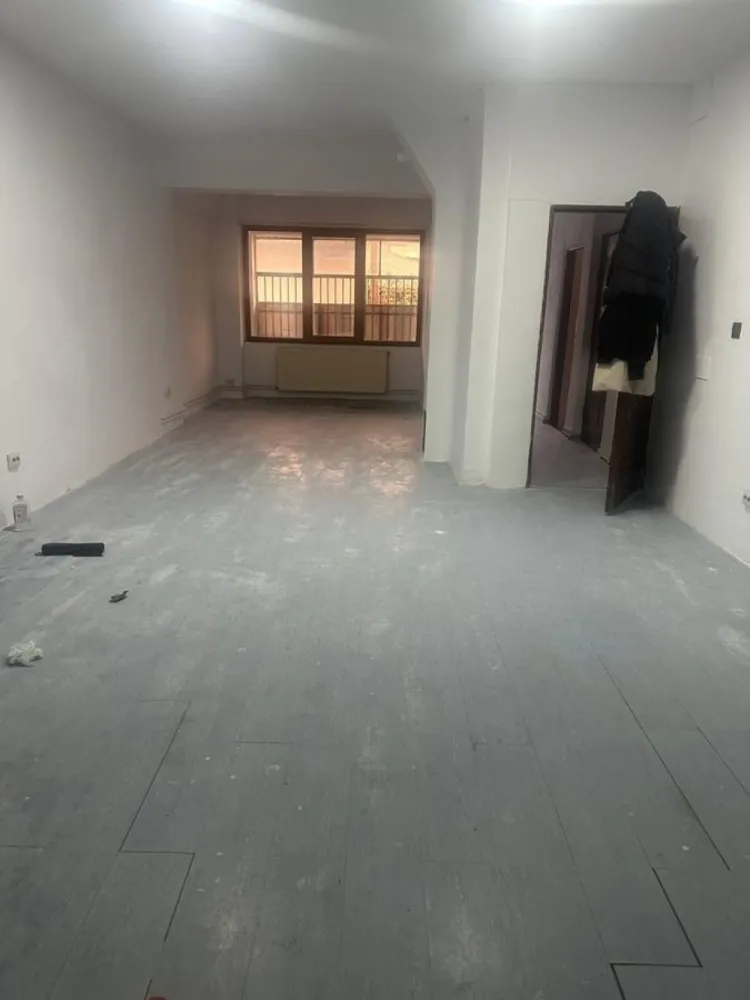 BRASADAS închiriază vila cu 20 camere in zona Bucur Obor. - Agenția imobiliara BRASADAS închiriază în zona Bucur Obor vila demisol+parter+3 etaje, 20 de camere cu baie proprie, pretabil hotel, clinica medicala, homecare,
Pentru mai multe oferte accesați www.brasadas.com.