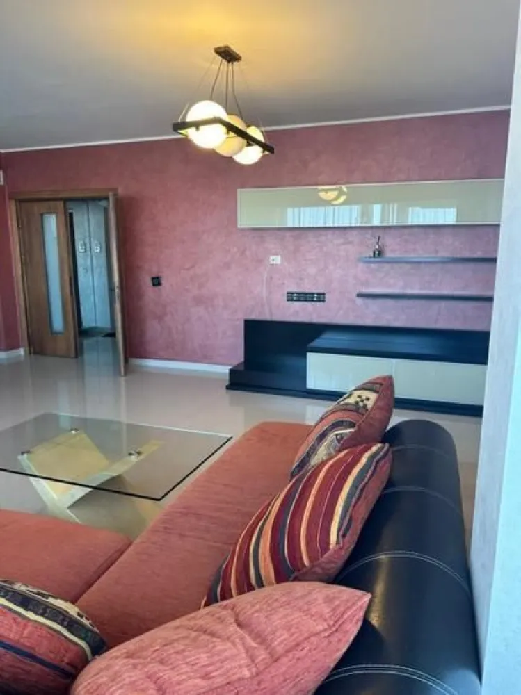 De inchiriat apartament 2 camere, 70 mp, T-uri, strada Tecuci