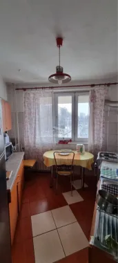 Apartament 2 camere decomandat | Etaj 2/11 | Bloc reabilitat