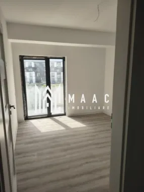 Logo MAAC IMOBILIARE logo