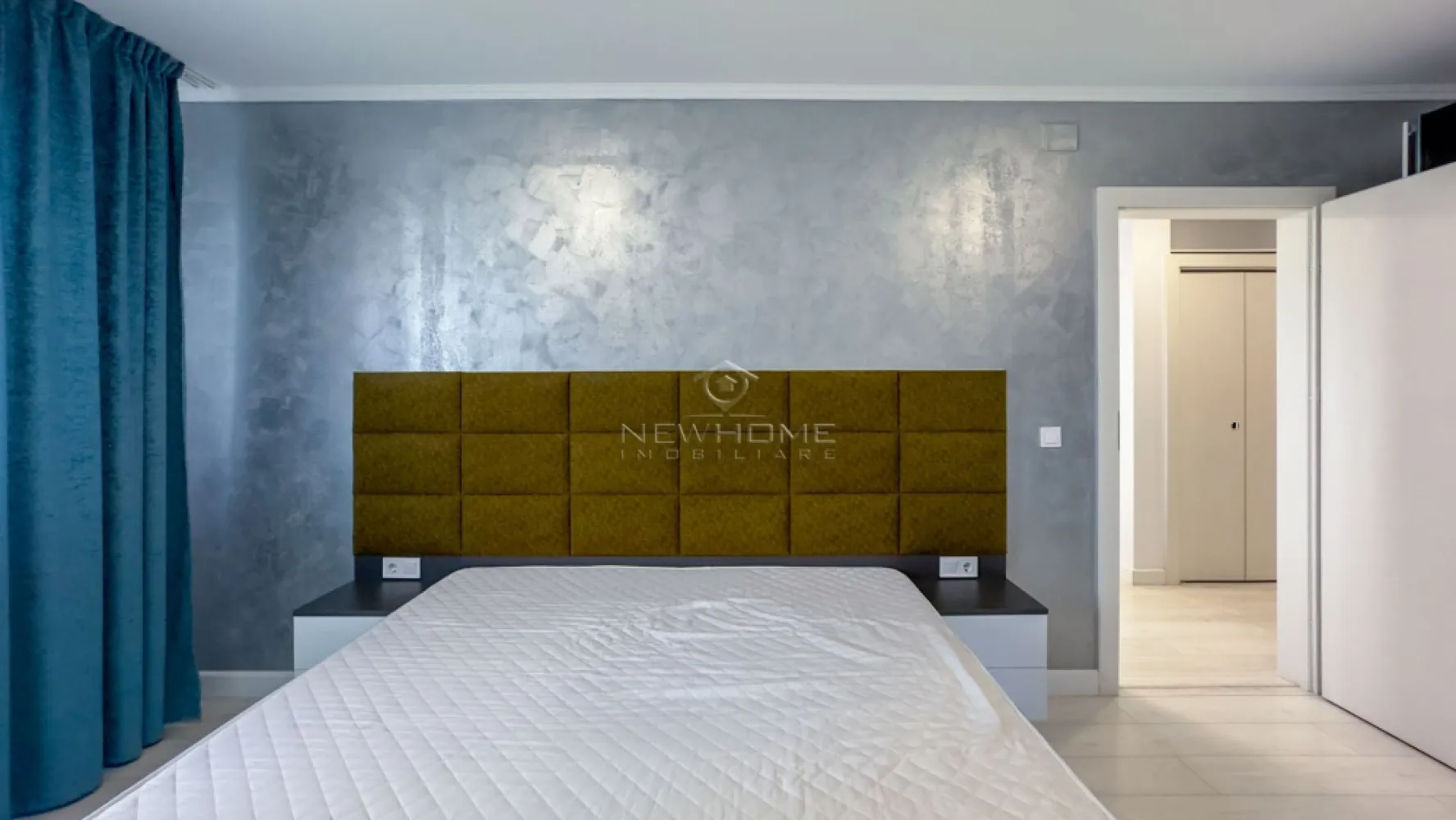 Apartament 2 camera Gheorgheni, Park Lake Iulius Mall - NewHOME Imobiliare ofera in EXCLUSIVITATE spre inchiriere un apartament modern cu 2 camere semidecomandate, suprafata utila de 55 mp + 5 mp balcon, amplasat la etajul 5 din 10 al unui imobil finalizat in anul 2017, ansamblul residential Park Lake 1. Apartamentul este compus din: hol, baie, dormitor, living, balcon, debara, bucatarie. Pentru confortul Dvs. se inchiriaza complet mobilat si utilat, dotat cu centrala termica proprie, electrocasnice de buna calitate. Obtional loc de paracre subteran 60 euro/luna. Avand in vedere poziția si avantajele zonei este una de interes maxim, datorita pozitionarii fiind in apropiere de centru comercial Iulius Mall, Business centre, facultatea FSEGA, Porsche Engineering, baza Sportiva, Iulius Park, etc. Pentru mai multe informatii si pentru a programa o vizionare, contactati-ne cu incredere!