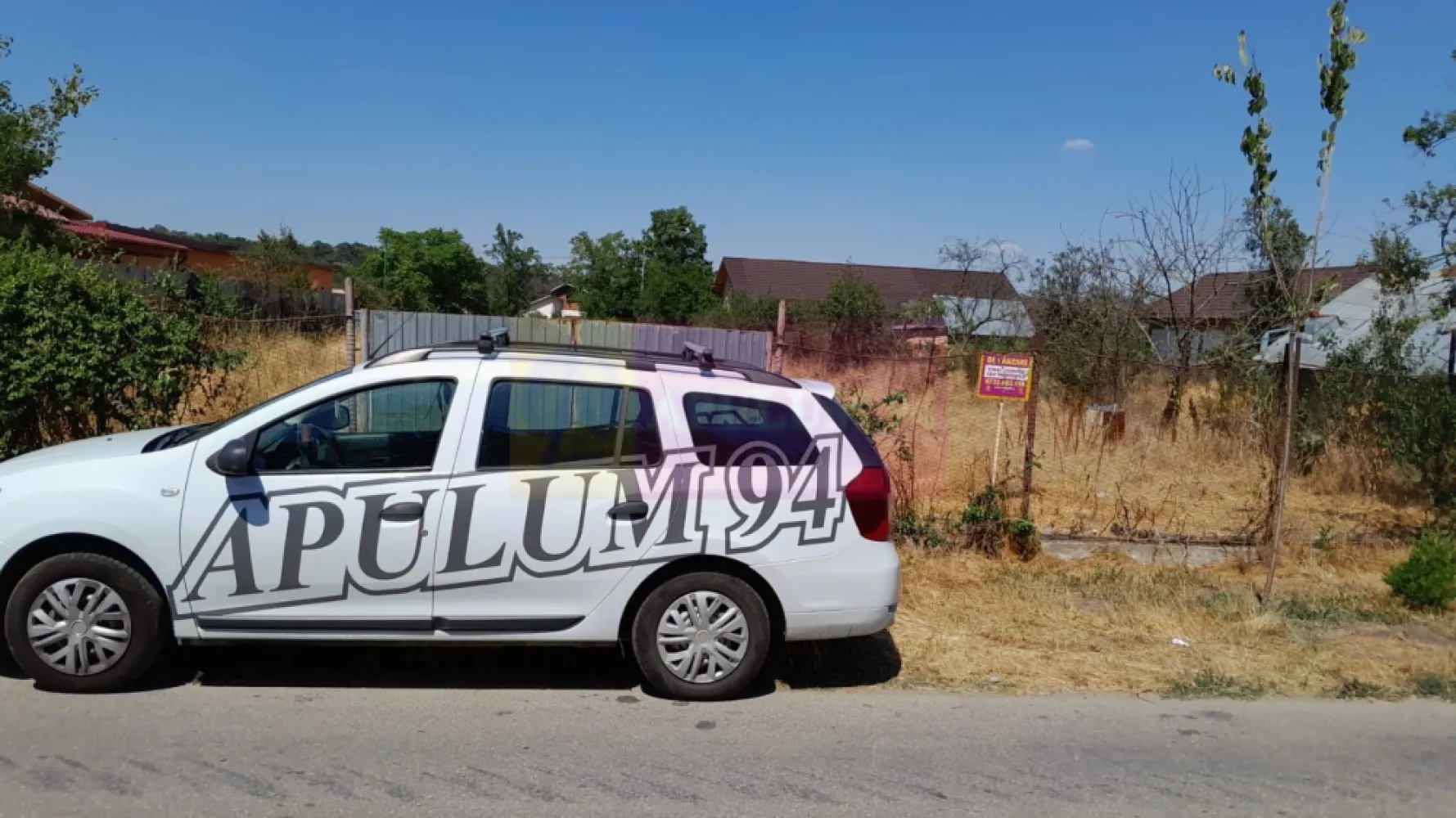 Teisori (Giurgiu) - teren 1800 mp de vanzare - Compania imobiliara Apulum94 are placerea de a va propune spre vanzare un teren de 1800 mp situat in sat Teisori, deschidere 20 ml.

Terenul este intravilan si este pretabil pentru multiple variante.

Utilitatile sunt prezente langa teren.

Pentru mai multe detalii despre oferta prezentata sau alte oferte similare, astept cu maxim interes sa ma contactati la numarul de telefon din anunt sau pe Whatsapp

Cu respect,

Agent Imobiliar Aurelian Popescu / 0.7.3.3.6.8.3.4.5.6.

Apulum94 – Un partener de cursa lunga!