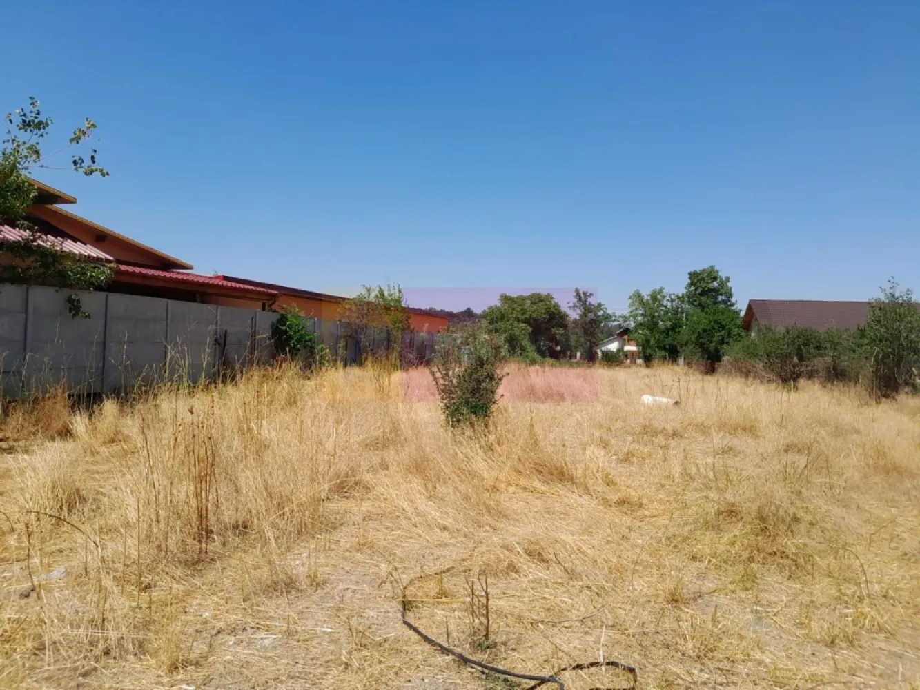 Teisori (Giurgiu) - teren 1800 mp de vanzare - Compania imobiliara Apulum94 are placerea de a va propune spre vanzare un teren de 1800 mp situat in sat Teisori, deschidere 20 ml.

Terenul este intravilan si este pretabil pentru multiple variante.

Utilitatile sunt prezente langa teren.

Pentru mai multe detalii despre oferta prezentata sau alte oferte similare, astept cu maxim interes sa ma contactati la numarul de telefon din anunt sau pe Whatsapp

Cu respect,

Agent Imobiliar Aurelian Popescu / 0.7.3.3.6.8.3.4.5.6.

Apulum94 – Un partener de cursa lunga!