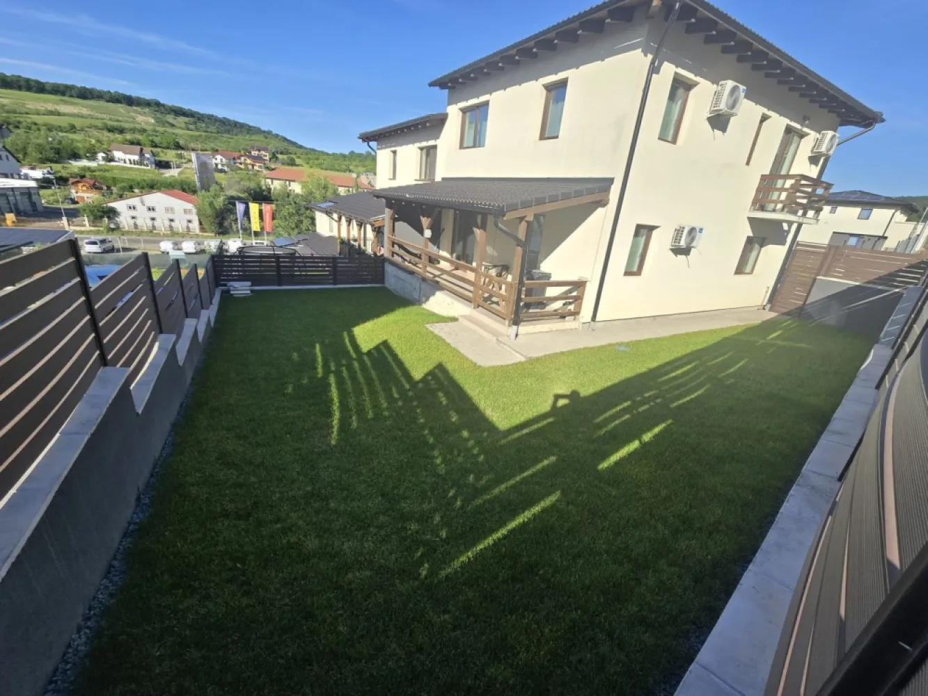 Casa Lux 4 camere, 3 băi, 112mp, 282 mp teren, 0% comision