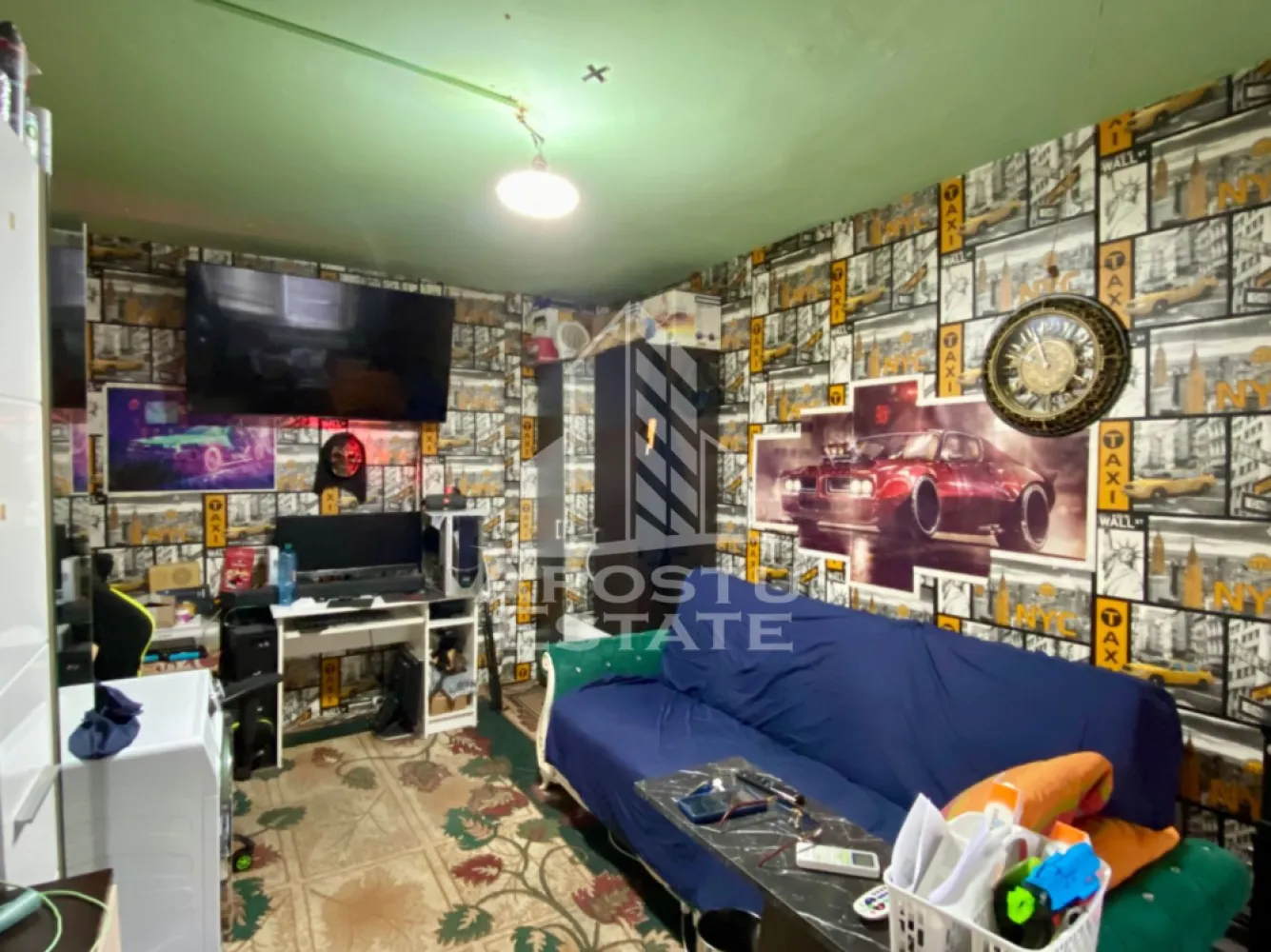 Garsoniera de vanzare Timisoara, Calea Buziasului - APOSTU ESTATE va propune spre vanzare o garsoniera in CaleaBuziasului, Timisoara.
Apartamentul este amplasat laparterul unui imobil cu 4 etaje izolat termic, cu acoperis. 

Incalzirea este de la reteaua orasului.

Suprafata utila este de 22 mp, cu baie si bucatarie inchisa.

Apartamentul se vinde mobilat si utilat. Tamplaria este din PVC cu geam termopan. 

Va asteptam cu drag la o vizionare!

Acceptam orice fel de credit bancar. Oferim consultanta si solutii financiare prin colaboratorii nostri pentru a obtine cel mai avantajos credit Ipotecar sau Noua Casa.