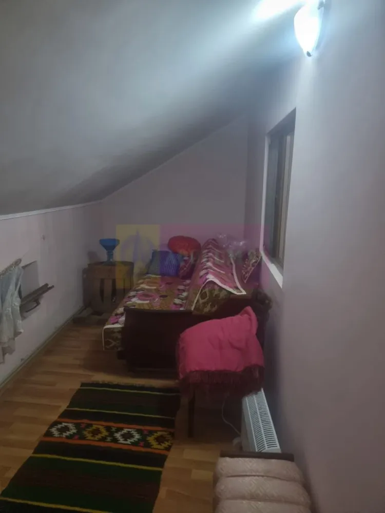 ISLAZ / IF - CASA P+1 (7 CAM) DE VANZARE