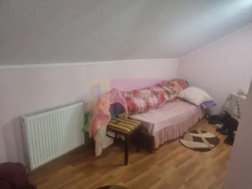 ISLAZ / IF - CASA P+1 (7 CAM) DE VANZARE