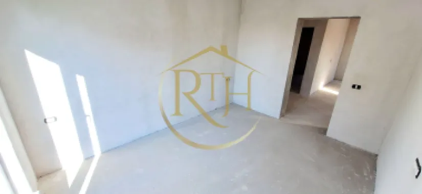 Oferim spre vanzare Case-Duplex cu 4 camere, situate in Giroc, 0% comision