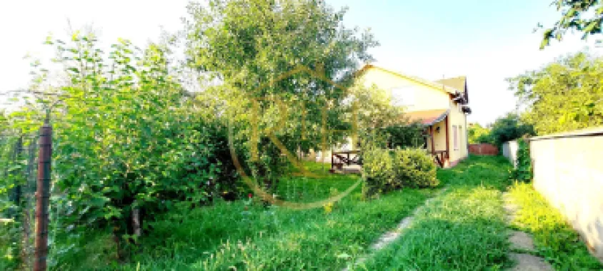 Oferim spre vanzare casa, 6 camere, 162mp utili, 809mp teren, in Giroc
