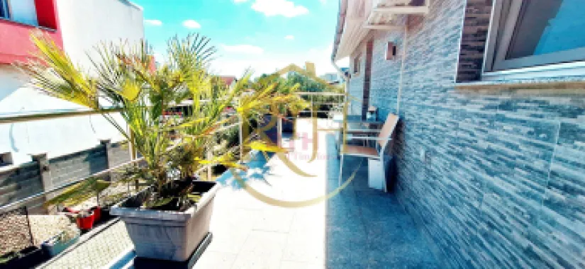 Oferim spre vanzare, proprietate deosebita, 7 camere, zona Modern 0% Comision