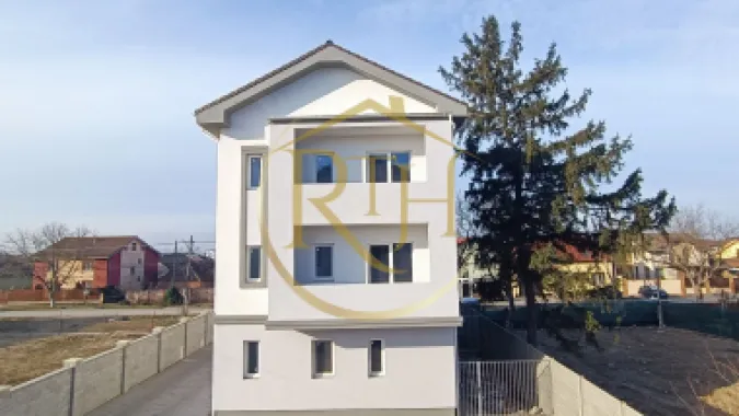 Nu rata ultimele 2 apartamente, 2 camere 53 mp,curte proprie 23 mp, 0% Comision