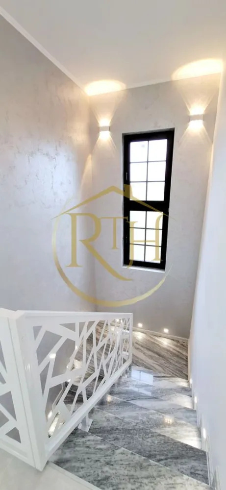Oferim spre vanzare casa deosebita, cu 5 camere, Giroc, zona Centrala.