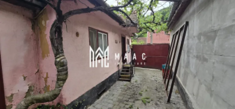 Casă individuală 3 camere | Strada Principală, Rășinari | 70 mp, 1985