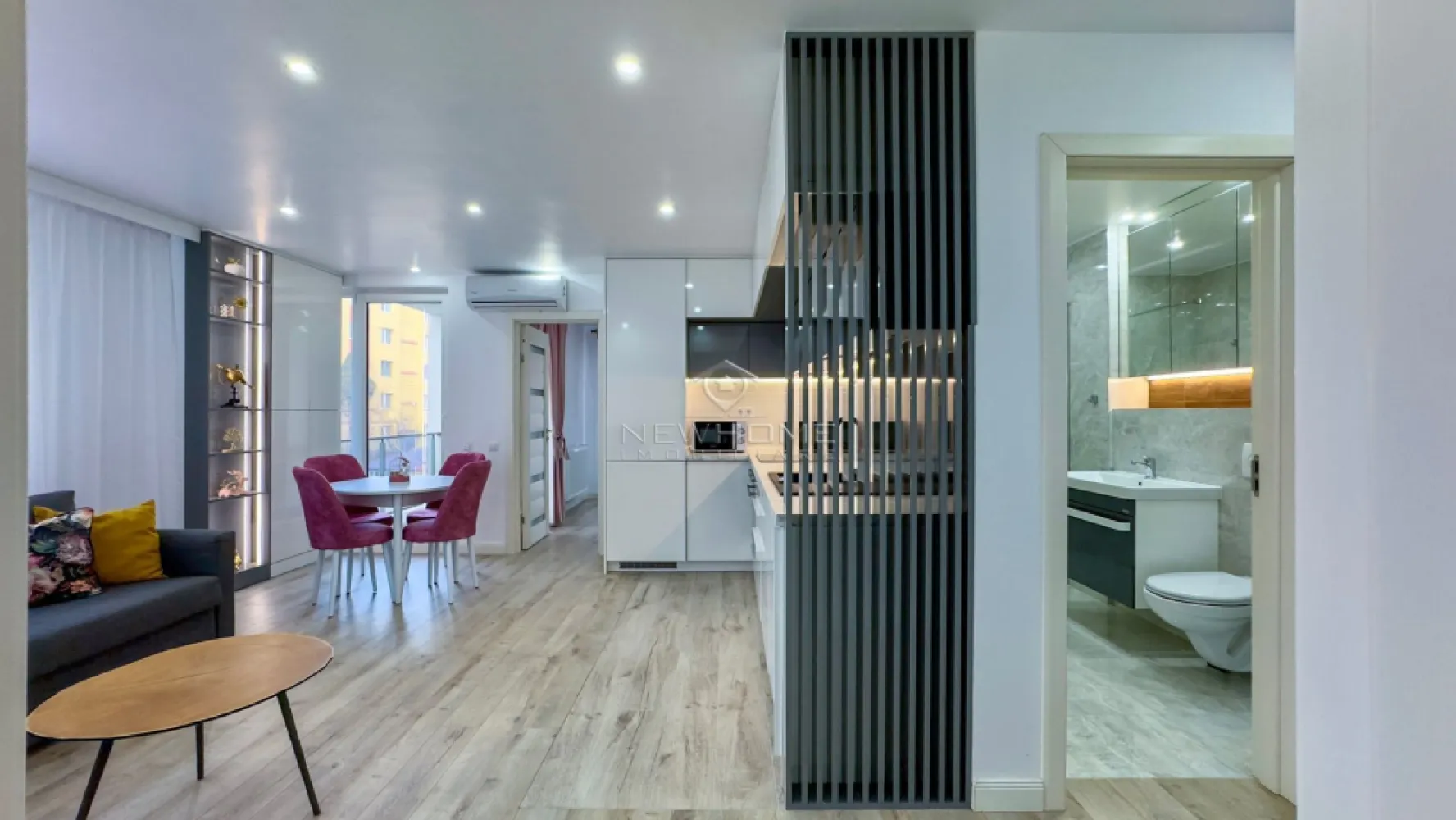 Comision 0% Apartament cu 3 camere de vânzare în zona Centrală