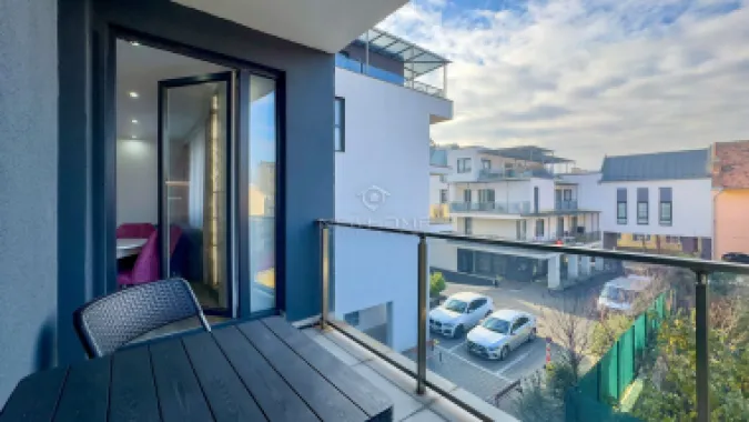 Comision 0% Apartament cu 3 camere de vânzare în zona Centrală