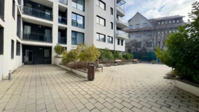 Comision 0% Apartament cu 3 camere de vânzare în zona Centrală