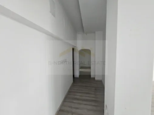 Spațiu comercial 205 mp, vitrină stradală 18 m, Calea Griviței – Pod Basarab