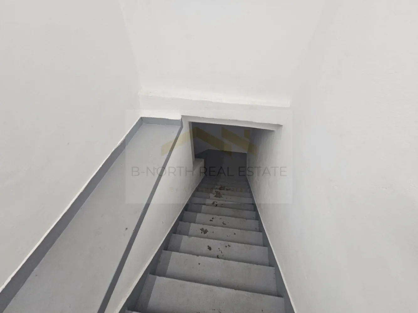 Spațiu comercial 205 mp, vitrină stradală 18 m, Calea Griviței – Pod Basarab