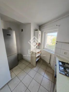 Apartament Spațios 70 mp + 2 Balcoane (15 mp)