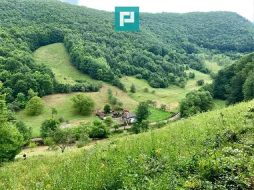 Teren pentru investiții în Luncoiu de Jos