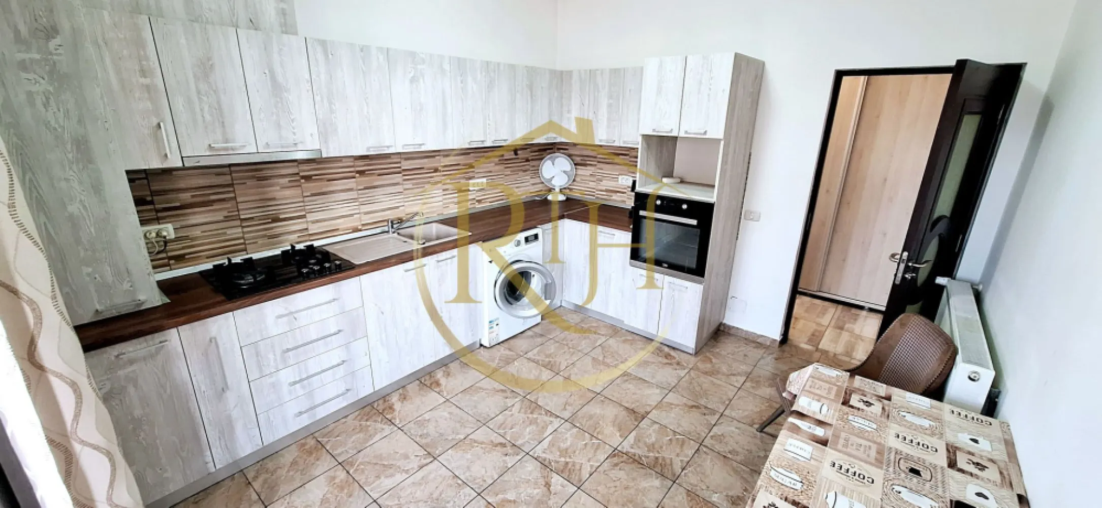 Inchiriez casa individuala cu 3 camere, Giroc, Aproape de Primarie