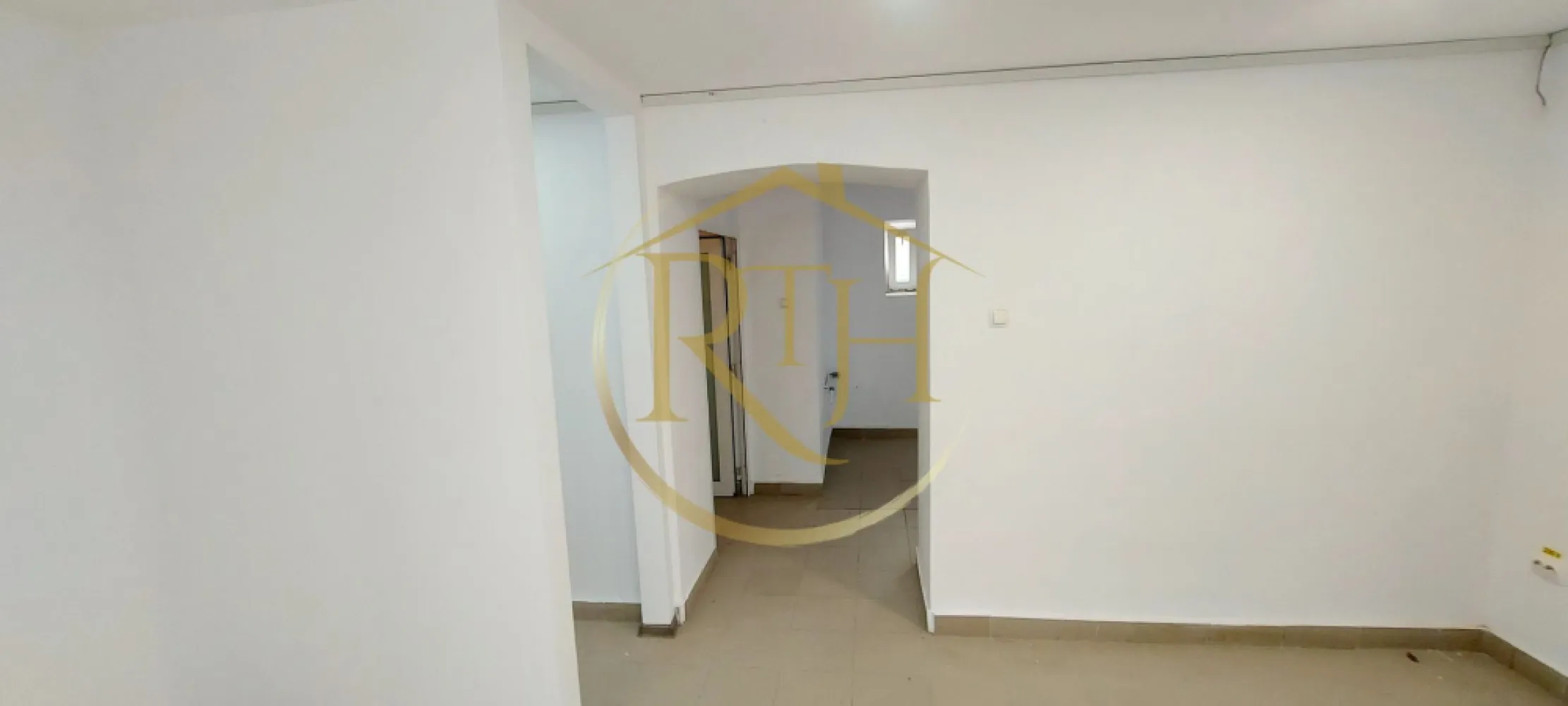 Închiriere spațiu comercial – Zona Centrală – 77 mp