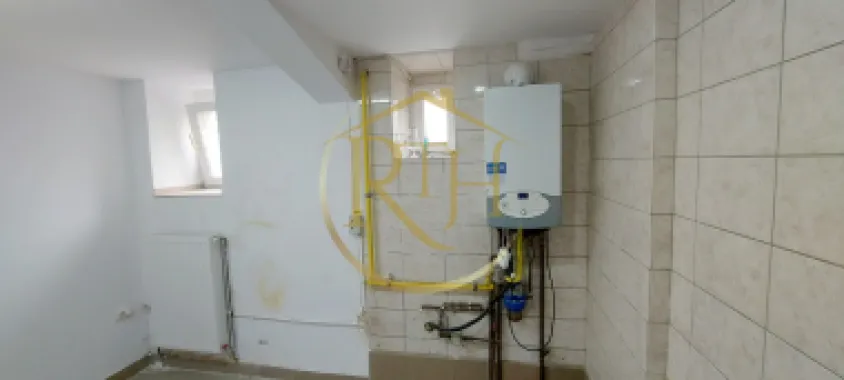 Închiriere spațiu comercial – Zona Centrală – 77 mp