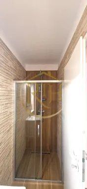 Apartament (SAD) de închiriat–ideal pentru activități comerciale sau locuință.