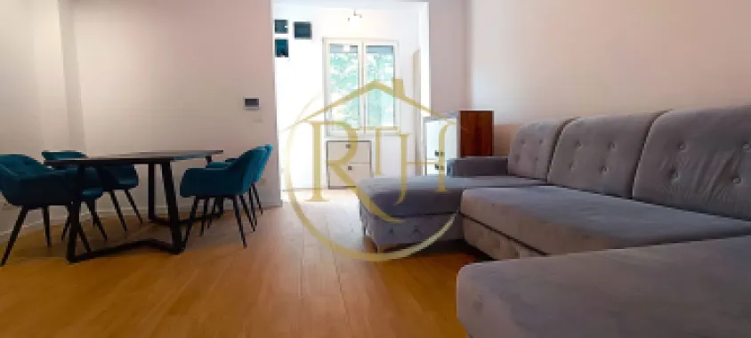 Apartament de închiriat (SAD) – ideal pentru locuință sau activități comerciale