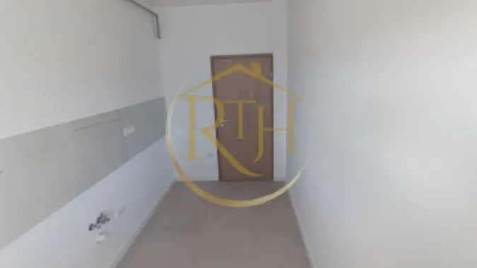 Apartamente noi cu 2 camere plus curte privata de 32 mp, Giroc, comision ,,0''