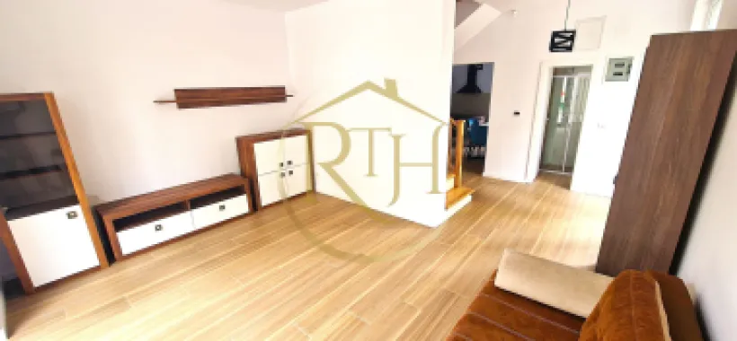 Apartament SAD de închiriat într-un triplex – locuință sau diverse activități