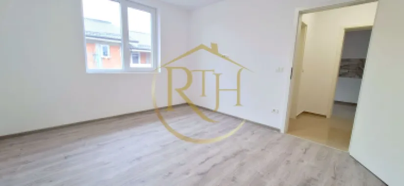Oferim spre vanzare apartamente cu 1 si 2 camere, Giroc, Zona Centrala