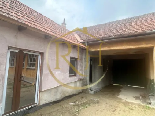 Casa plus teren de vânzare în Balinț,comision ,,0''