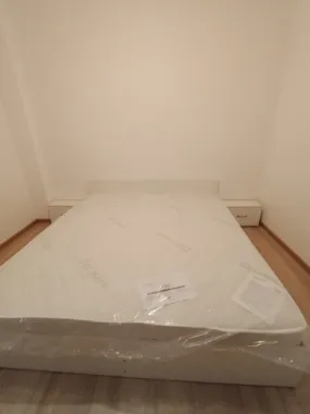 Apartament de închiriat