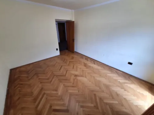 Apartament 2 camere , 81 mp