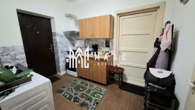 Casa tip duplex | 2 camere | Zona Vasile Aron