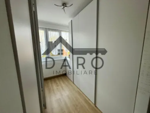 Apartament cu 2 camere in strada Moldovei.