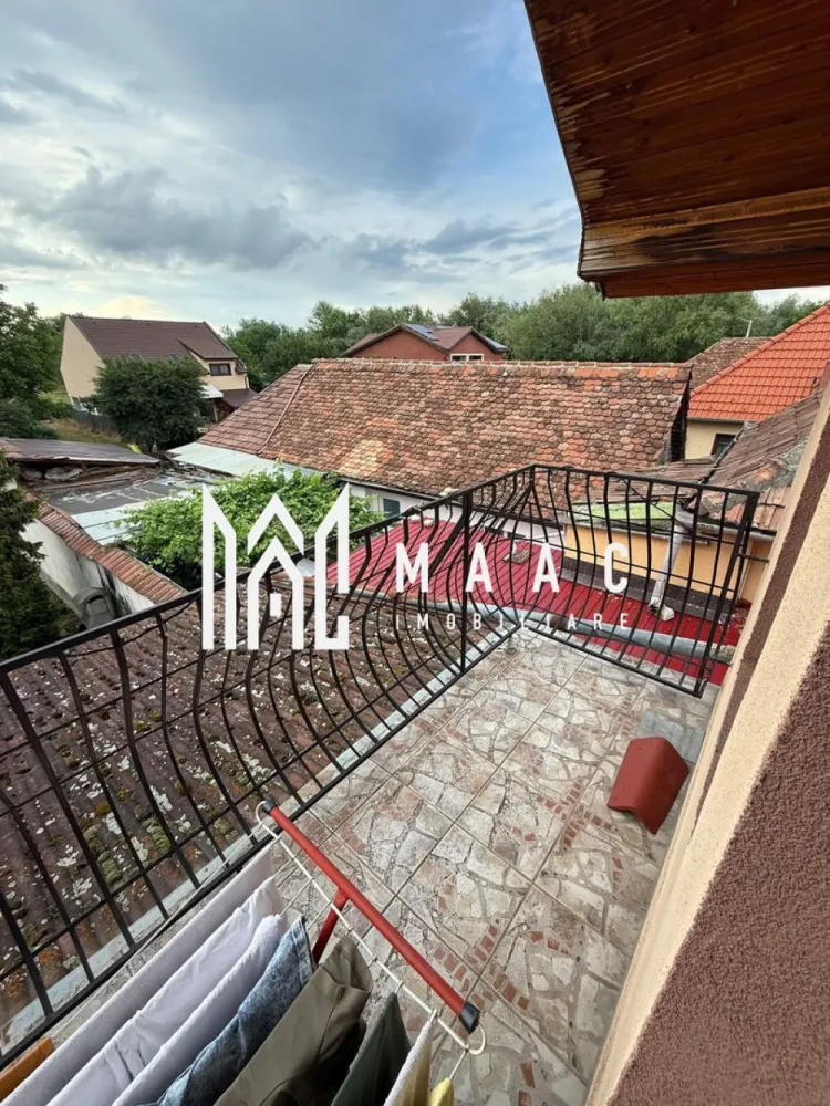 Casă de vânzare 3 camere | Lupeni, Sibiu | 141 mp utili, teren 676 mp